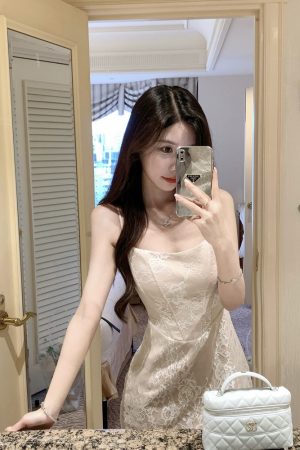 Elegant French-Style Fishbone Strap Dress for Women - Waist-Cinching Lace Short Skirt, Sexy Summer Fashion, Designer Niche Look