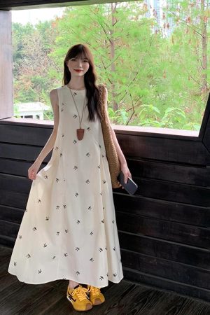 Elegant French-Style Sleeveless Bow Dress for Women - Unique Loose Fit Long Summer Dress