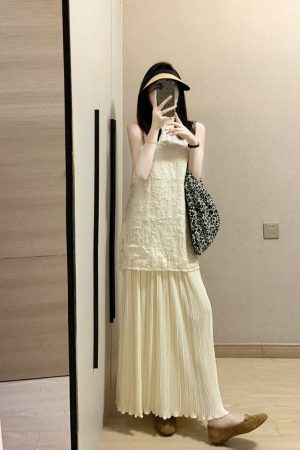 Elegant French-Style Two-Piece Halter Dress Set for Women, High-End Summer Vacation Long Skirt Outfit