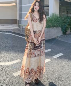 Elegant French Vintage Dress for May Day Outings - Stylish Cut with Classy Temperament, Perfect for 90s and Y2K Fashion Lovers