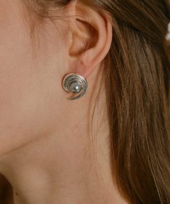 Elegant Gray Pearl Irregular Earrings - Versatile Minimalist Design, S925 Silver Needle, Vintage Style Jewelry