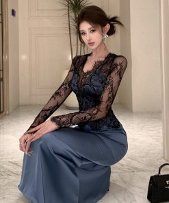 Elegant High-End French Hepburn Style Evening Gown Long Dress for Women, Sexy Lace Spliced Two-Piece Design for Parties