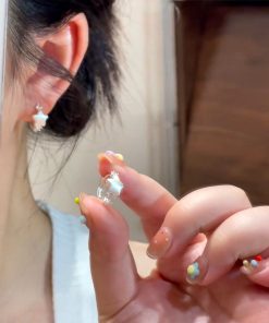 Elegant High-End Star Design Ear Clips for Women - 2025 Fashionable & Versatile Light Luxury Jewelry