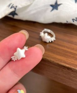 Elegant High-End Star Design Ear Clips for Women - 2025 Fashionable & Versatile Light Luxury Jewelry