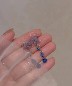 Elegant Japanese Cherry Blossom Crystal Drop Earrings for Women, High-Quality Transparent U-Shaped Ear Clips, Sweet Floral Design