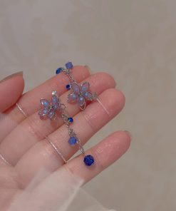 Elegant Japanese Cherry Blossom Crystal Drop Earrings for Women, High-Quality Transparent U-Shaped Ear Clips, Sweet Floral Design