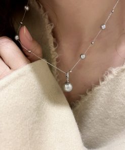Elegant Korean Double Pearl Necklace for Women - Light Luxury Clavicle Chain, High-End Quality, Trendy Neck Accessory
