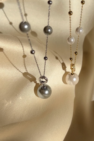 Elegant Korean Double Pearl Necklace for Women - Light Luxury Clavicle Chain, High-End Quality, Trendy Neck Accessory