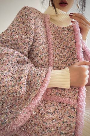 Elegant Lady Woolen Coarse Tweed Handmade Fringed Mid-Length Winter Coat - Chic Chanel Inspired Outerwear for Effortless Style