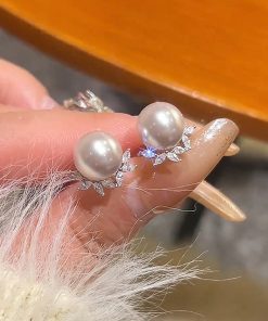 Elegant Light Luxury White Pearl Stud Earrings with S925 Silver Pins - Versatile High-End Women's Ear Accessories