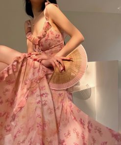 Elegant Long Floral Dress with Spaghetti Straps - Summer Dream Begonia Waist-Defining Vacation Style, Perfect for 90s and Y2K Fashion