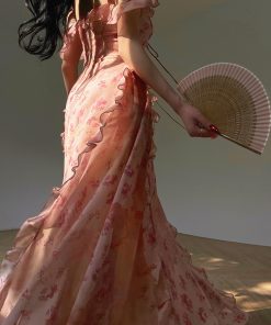 Elegant Long Floral Dress with Spaghetti Straps - Summer Dream Begonia Waist-Defining Vacation Style, Perfect for 90s and Y2K Fashion