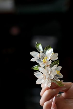 Elegant Magnolia Flower Hairpin - Ancient Style Hair Accessories for Qipao & Hanfu, Daily Dress Ornaments, Classical Side Clip