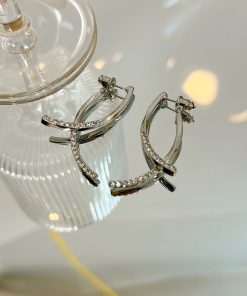 Elegant Metal Cross-Inlaid Diamond Earrings for Women - High-End Minimalist Ethnic Style Silver Studs