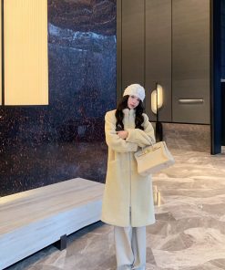 Elegant Mid-Length Stand Collar Wool Coat for Women, High-End Quality, Chic Fur Detail, Perfect for Fall and Winter Fashion