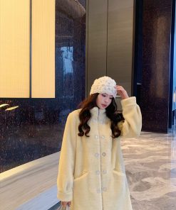 Elegant Mid-Length Stand Collar Wool Coat for Women, High-End Quality, Chic Fur Detail, Perfect for Fall and Winter Fashion