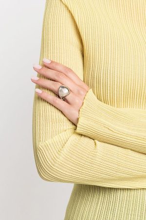 Elegant Minimalist Half-Spherical Ring - Exaggerated Design for Versatile Old Money Style, European and American Fashion