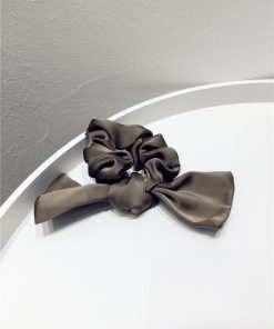 Elegant Minimalist Solid Color Bow Pleated Hair Tie - High-End Fabric Rubber Band for Chic Hairstyles - 2025 Style