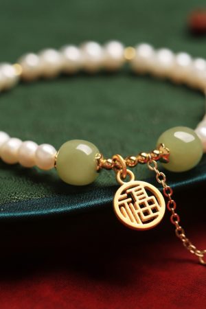 Elegant Natural Pearl and Hetian Jade Blessing Pendant Bracelet for Women - Chinese Style Light Luxury Mother's Day Gift