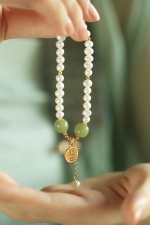 Elegant Natural Pearl and Hetian Jade Blessing Pendant Bracelet for Women - Chinese Style Light Luxury Mother's Day Gift