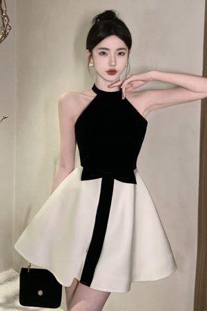 Elegant Off-Shoulder Halter Neck Party Dress - Summer 2025 Women's Hepburn Style for a Sophisticated Look