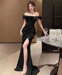 Elegant One-Shoulder Long Dress with Ruffles, High-Slit Evening Gown for Women, Sophisticated Formal Wear