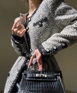 Elegant Pine Tea Cocoa French Tweed Chanel Jacket in Old Money Style for Autumn Winter - Perfect for Chic Layering and 90s Fashion