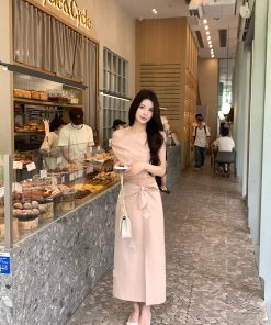 Elegant Pink Butterfly Manor Two-Piece Top and Skirt Set for Women - Summer 90s Inspired Fashion