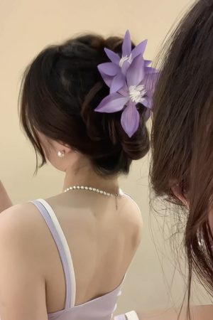 Elegant Purple Floral Hair Clip - High-End Back Bun Hair Claw Accessory for Women, Chic Temperament, Perfect for 90s and Y2K Styles