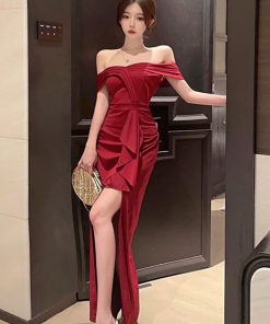 Elegant Red One-Shoulder Evening Gown for Women, High-End French Style, Sexy Banquet Dress for Formal Events