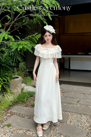 Elegant Retro Floral Lace Summer Long Dress with Cape Design - Perfect for 90s and Y2K Inspired Fashion