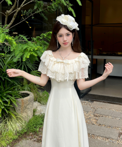 Elegant Retro Floral Lace Summer Long Dress with Cape Design - Perfect for 90s and Y2K Inspired Fashion