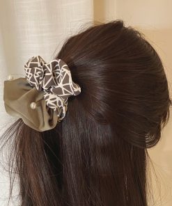 Elegant Retro Pearl Hair Tie Ponytail Holder for Women - Simple French Korean Hair Accessories for High Ponytail Styles
