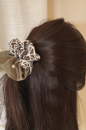 Elegant Retro Pearl Hair Tie Ponytail Holder for Women - Simple French Korean Hair Accessories for High Ponytail Styles