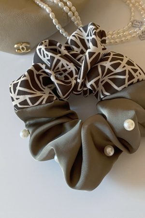 Elegant Retro Pearl Hair Tie Ponytail Holder for Women - Simple French Korean Hair Accessories for High Ponytail Styles