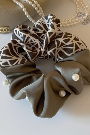 Elegant Retro Pearl Hair Tie Ponytail Holder for Women - Simple French Korean Hair Accessories for High Ponytail Styles