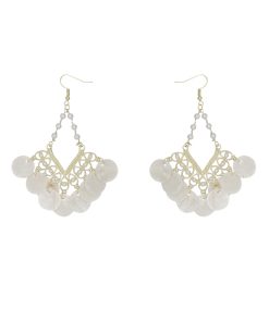 Elegant Retro Shell Tassel Earrings with Niche Ins-Style Ear Hooks for a High-End Look