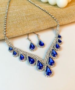 Elegant Royal Blue Water Drop Necklace Set - High-End Versatile Clavicle Chain for Evening Wear, Fashion Accessory for Brides