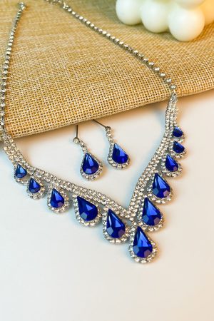 Elegant Royal Blue Water Drop Necklace Set - High-End Versatile Clavicle Chain for Evening Wear, Fashion Accessory for Brides