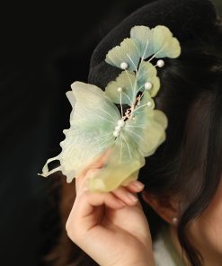 Elegant Silk Embossed Butterfly Hairpin Side Clip - Fairy-Inspired Tang Style Hanfu Hair Accessory for Girls