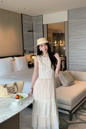 Elegant Sleeveless Long French Heavy Knit Dress for Women - Summer 90s Inspired Casual Style