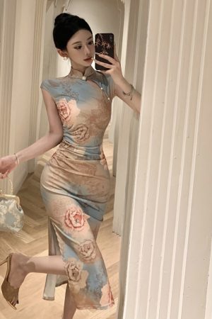 Elegant Slim Fit Qipao Dress for Young Women - Summer 2025 Chinese Style Daily Wear