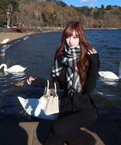 Elegant Slim Fit Woolen Coat for Women - Hepburn Style High-End Socialite Spring Outerwear, Flattering & Chic Fashion