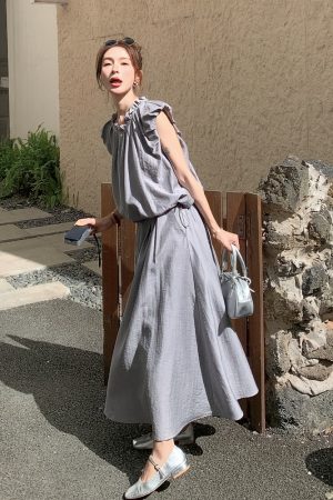 Elegant Summer Slimming Top and Skirt Set - Age-Reducing May Day OOTD with Socialite Charm