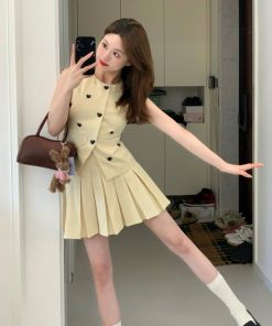 Elegant Summer Two-Piece Set for Women: Tailored Suit Vest & Pleated Short Skirt with Chic Style and Sophisticated Vibe