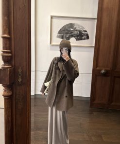 Elegant Temperament Detachable Shawl Imitation Cashmere Knitted Base Dress for Autumn Winter, Chic 90s Inspired Fashion