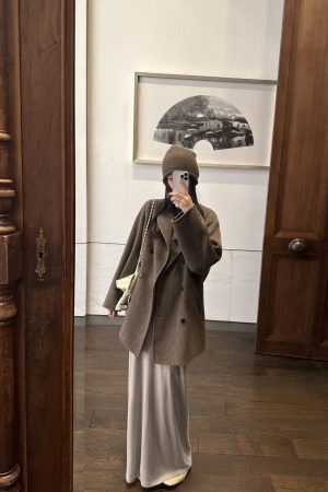 Elegant Temperament Detachable Shawl Imitation Cashmere Knitted Base Dress for Autumn Winter, Chic 90s Inspired Fashion