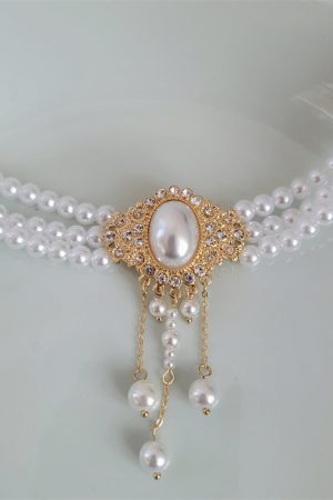 Elegant Vintage French Choker Necklace with Oval Pearl and Tassel Design, Diamond Inlay Collar Chain for Women