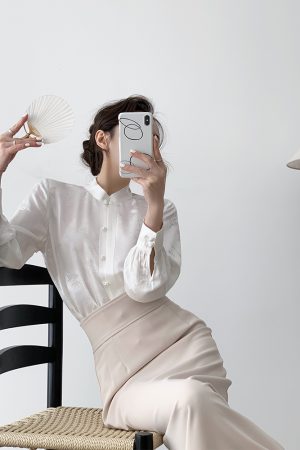 Elegant White Chinese Style Stand Collar Shirt for Women - Bamboo and Bird Design, Han Element Top for Spring 2025