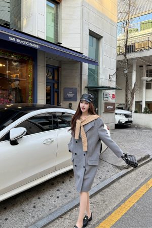 Elegant Women's Winter Melange Wool Knitted Cardigan - Artistic Design, Cozy Style for Cold Weather
